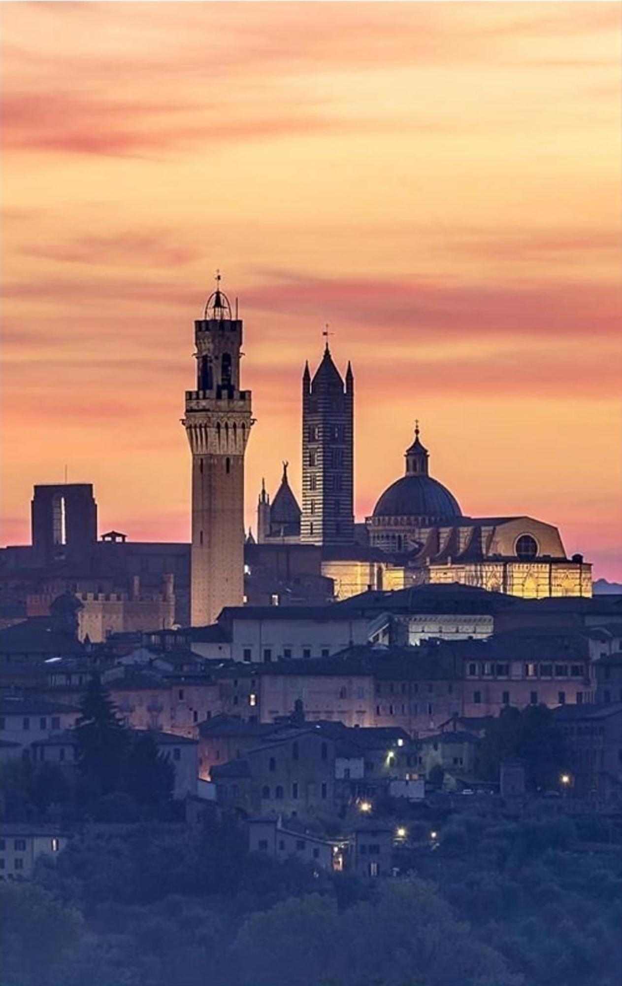 Cor Magis Kamullia - 200 Meters From The Historic Center And Close To The Train Station Siena Dış mekan fotoğraf
