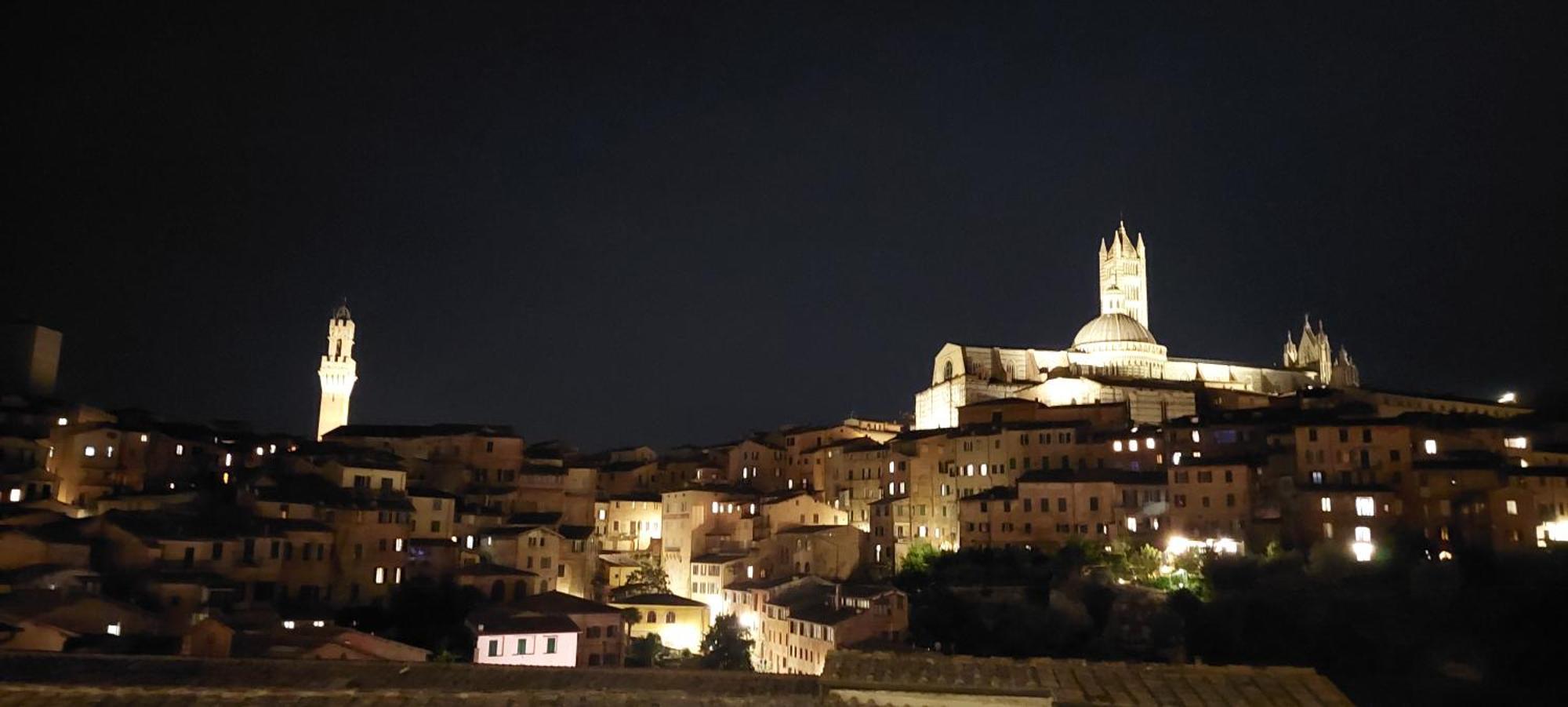 Cor Magis Kamullia - 200 Meters From The Historic Center And Close To The Train Station Siena Dış mekan fotoğraf